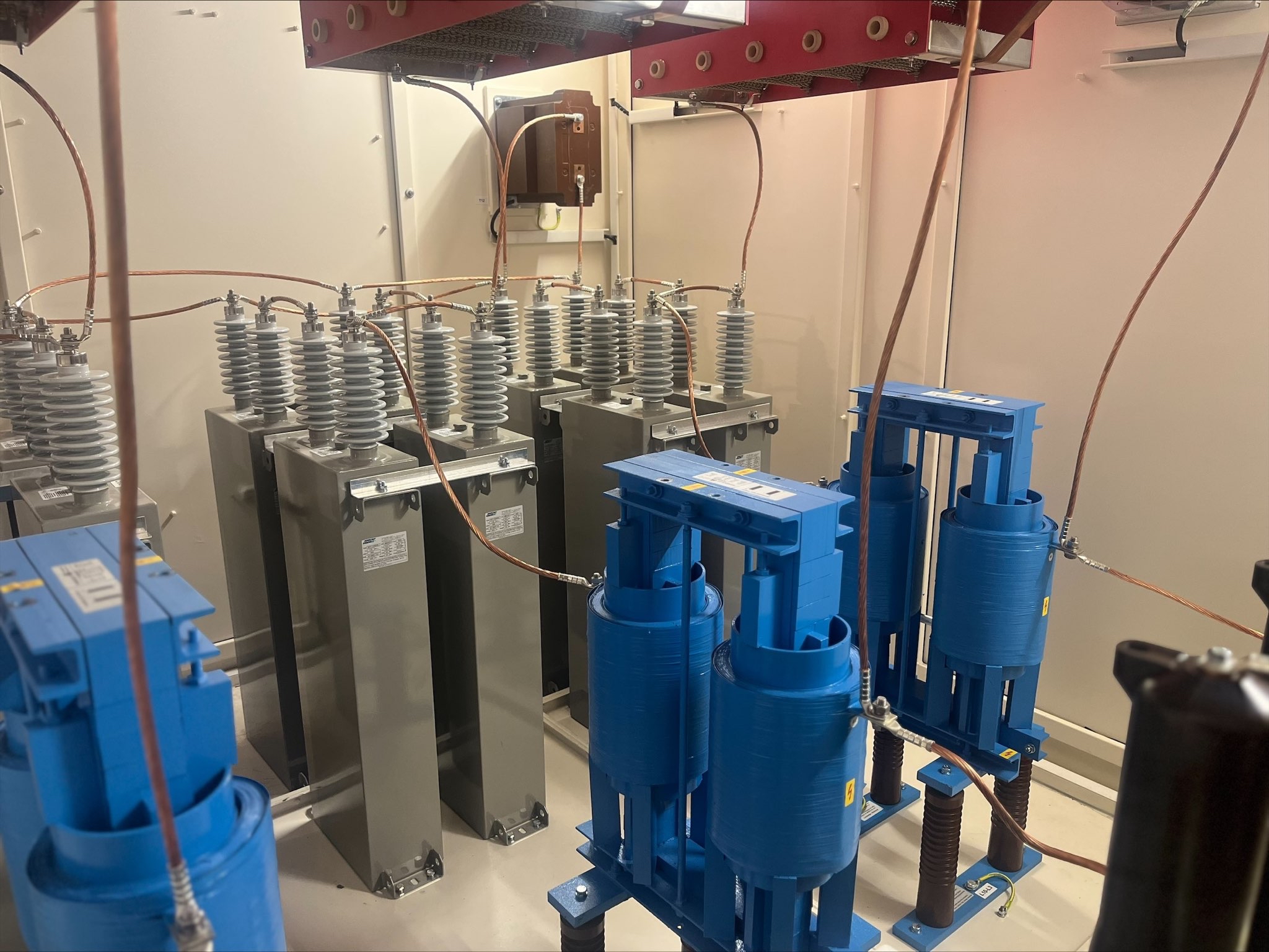 Harmonic filter system